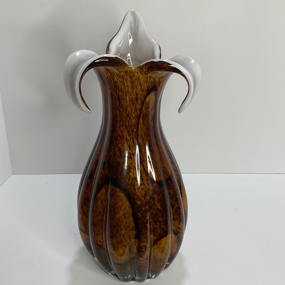 Handblown Vintage Tulip Vase Tiger Eye‎ Brown Fluted White Contrast Home Decor